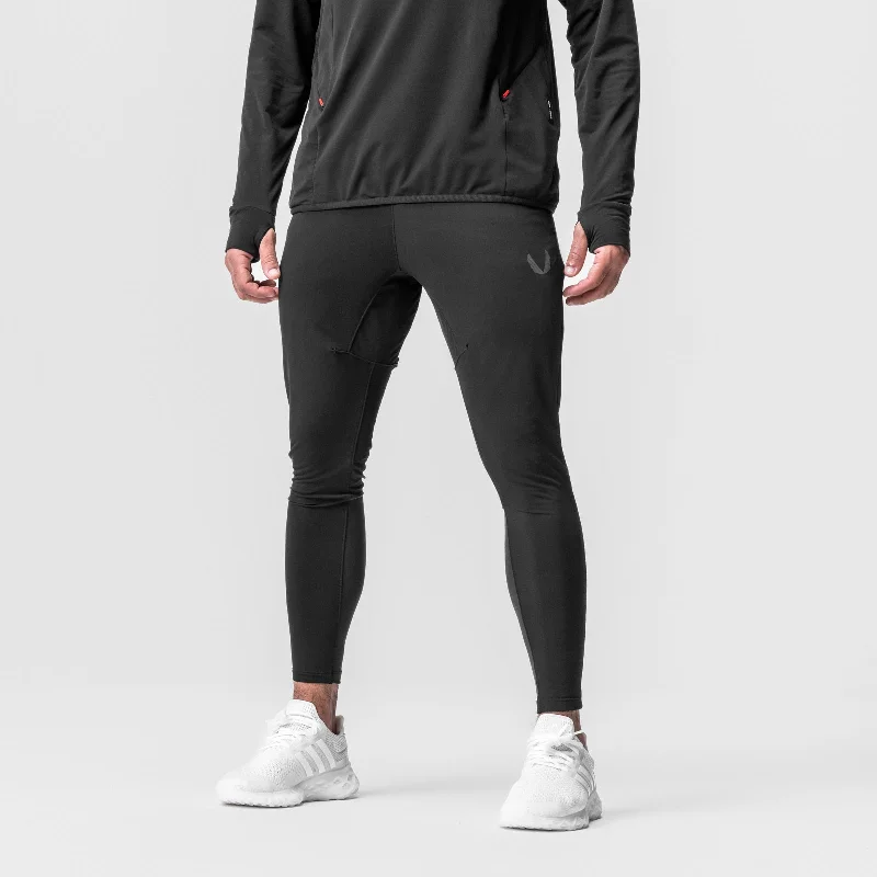 0694. Thermal Hybrid Jogger - Black