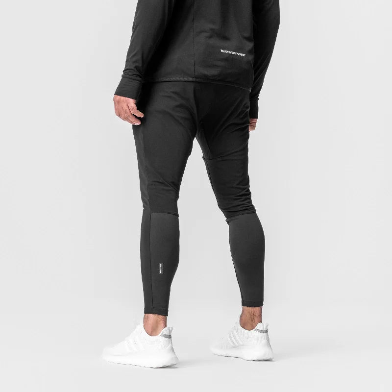 0694. Thermal Hybrid Jogger - Black