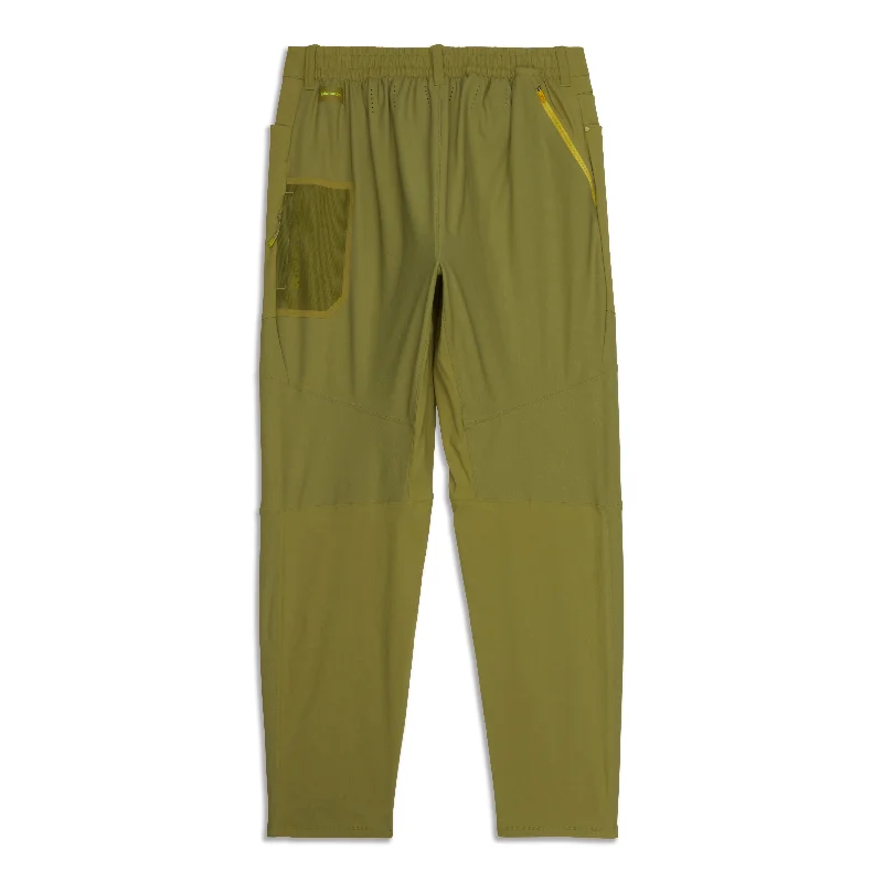 Classic-Fit Hiking Pant - Resale