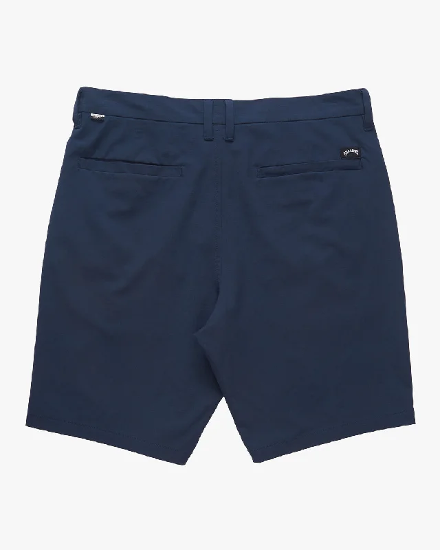 Crossfire Solid Submersible Shorts 20"" - Navy