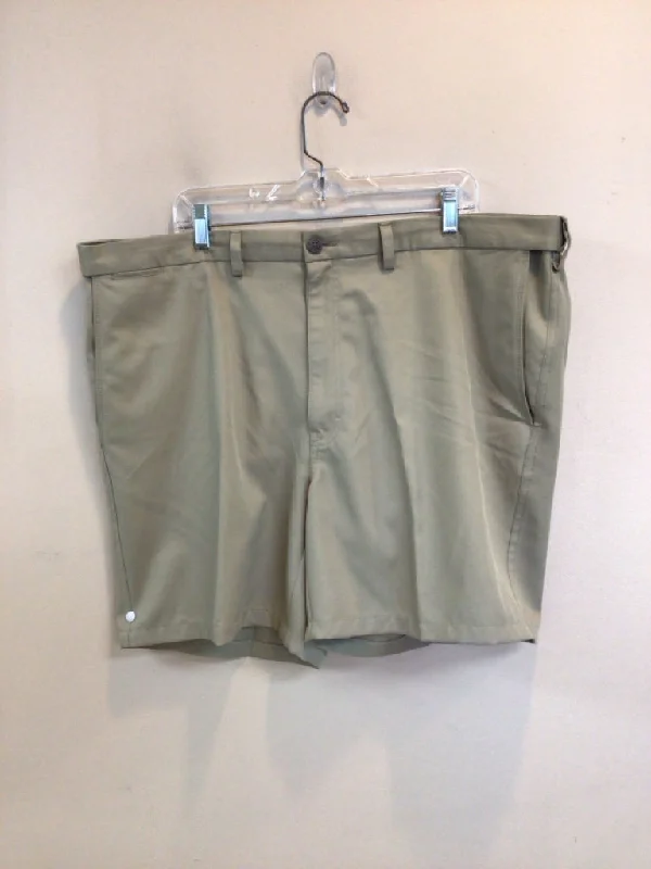 SIZE 44 HAGGAR Men's SHORTS