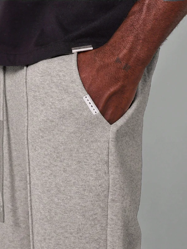 Straight Fit Essential Jogger