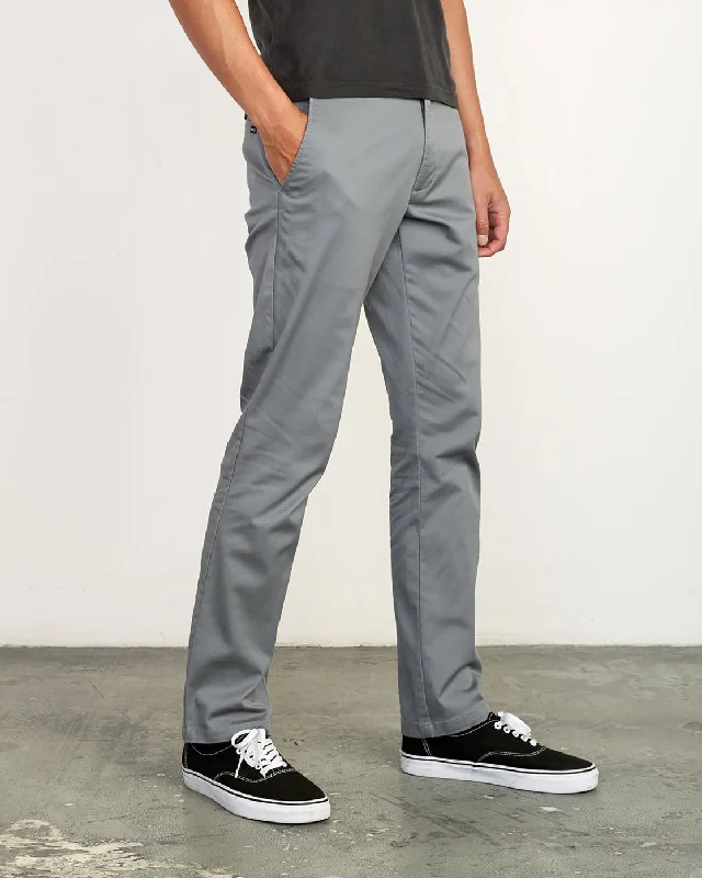 The Weekend Stretch Straight Fit Pants - Smoke