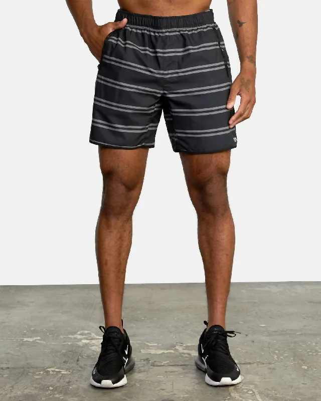 Yogger Iv Elastic Shorts 17"" In Black Stripe