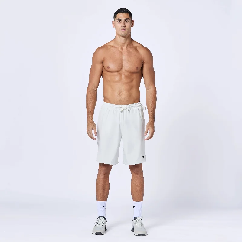 Essential Pro 9 Inch Shorts - Pearl White