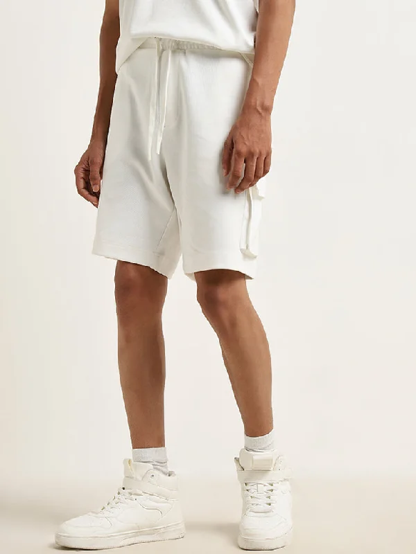 Studiofit White Cargo-Style Relaxed-Fit Mid-Rise Shorts